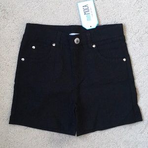 Girls Minimoca Black Stretch Twill Shorts NWT 4